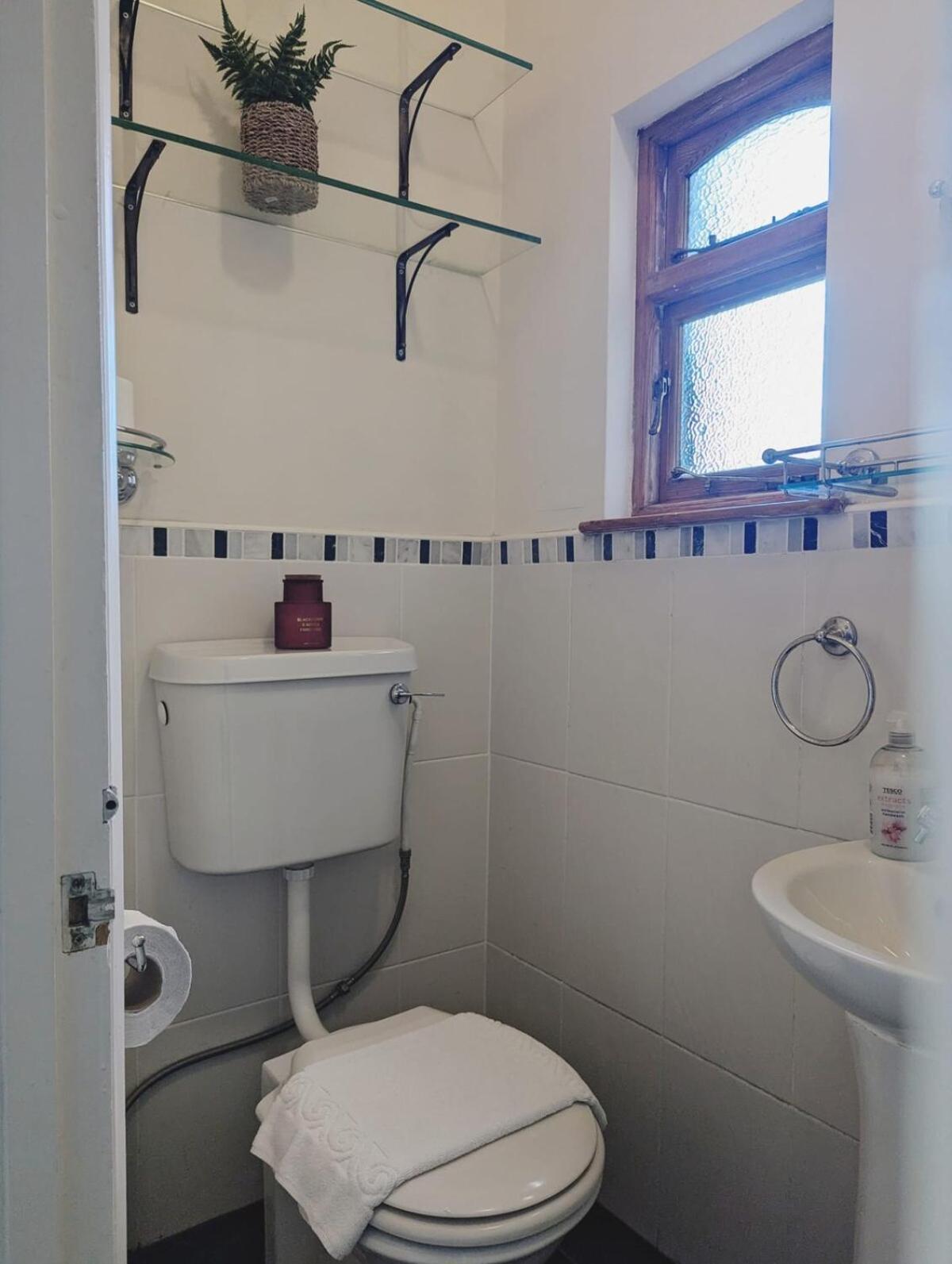 Apartamento Colney Hatch Lane - Spacious 2-bed 2-bath With Private Garden Londres